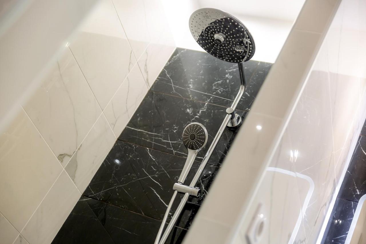 Les Appartements Chics Du Vieux-Port มาร์กเซย ภายนอก รูปภาพ